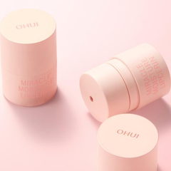 Ohui Miracle Moisture Lip Serin 15ml (3 Options)