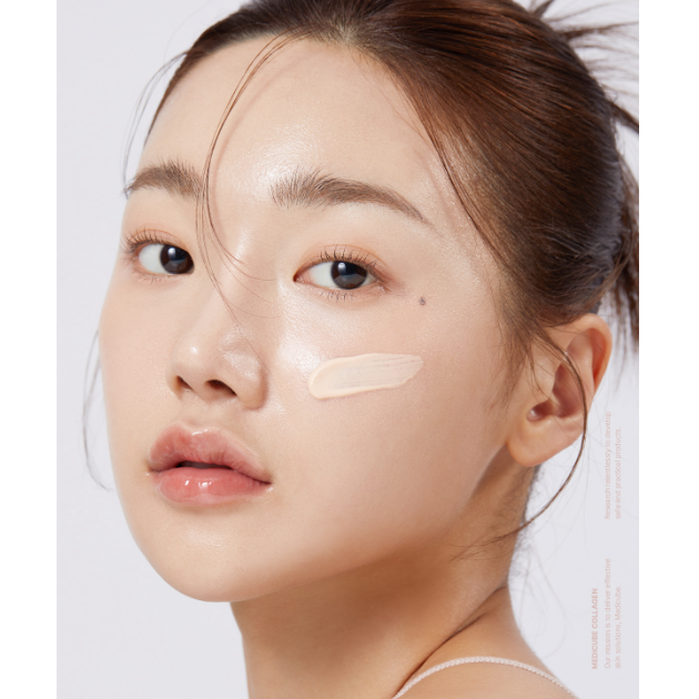 Medicube Collagen Firming Sun Cream (50 ml) (3 Options)
