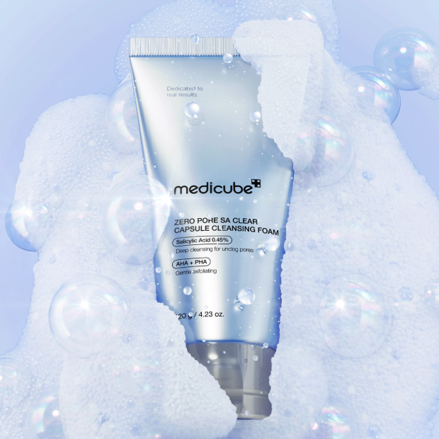Medicube Zero Pore Clearing Capsule Foam Cleanser 120 g (3 Options)