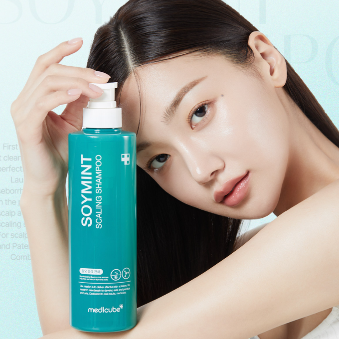 Medicube Soymint Scaling Shampoo (for Seborrheic/Oily Scalp) 490ml (3 Options)
