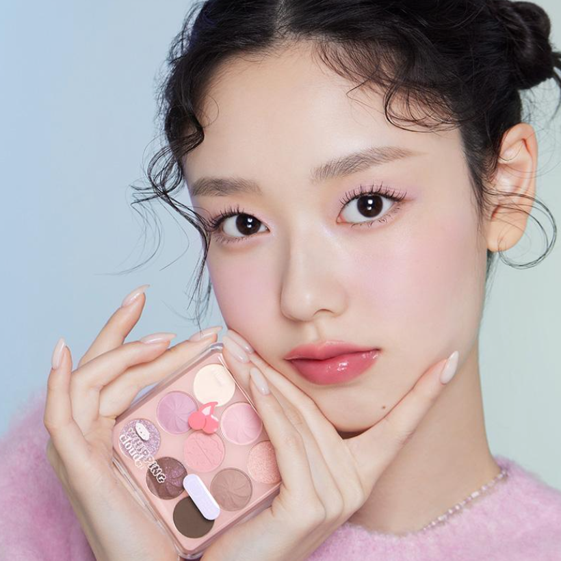 ETUDE HOUSE Whipping Cloud Play Color Eyes Eye Shadow Palette (2 Options)