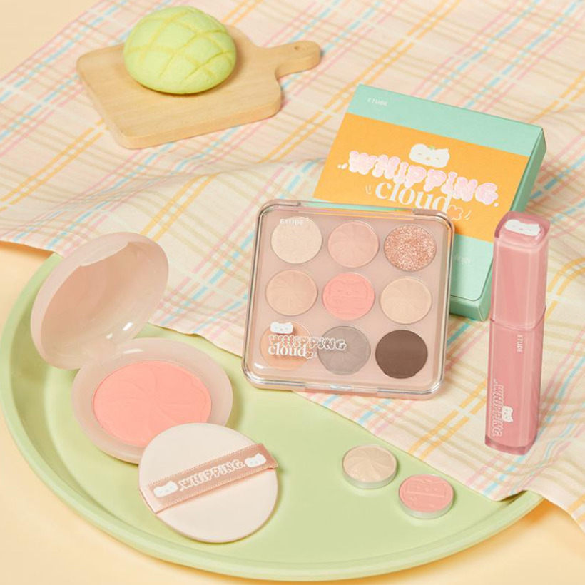 ETUDE HOUSE Whipping Cloud Play Color Eyes Eye Shadow Palette (2 Options)