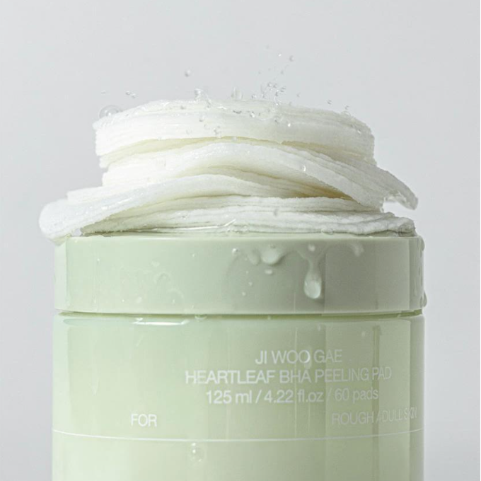 Celimax Houttuynia BHA Eraser Peeling Pad 60 Pads (3 Options)